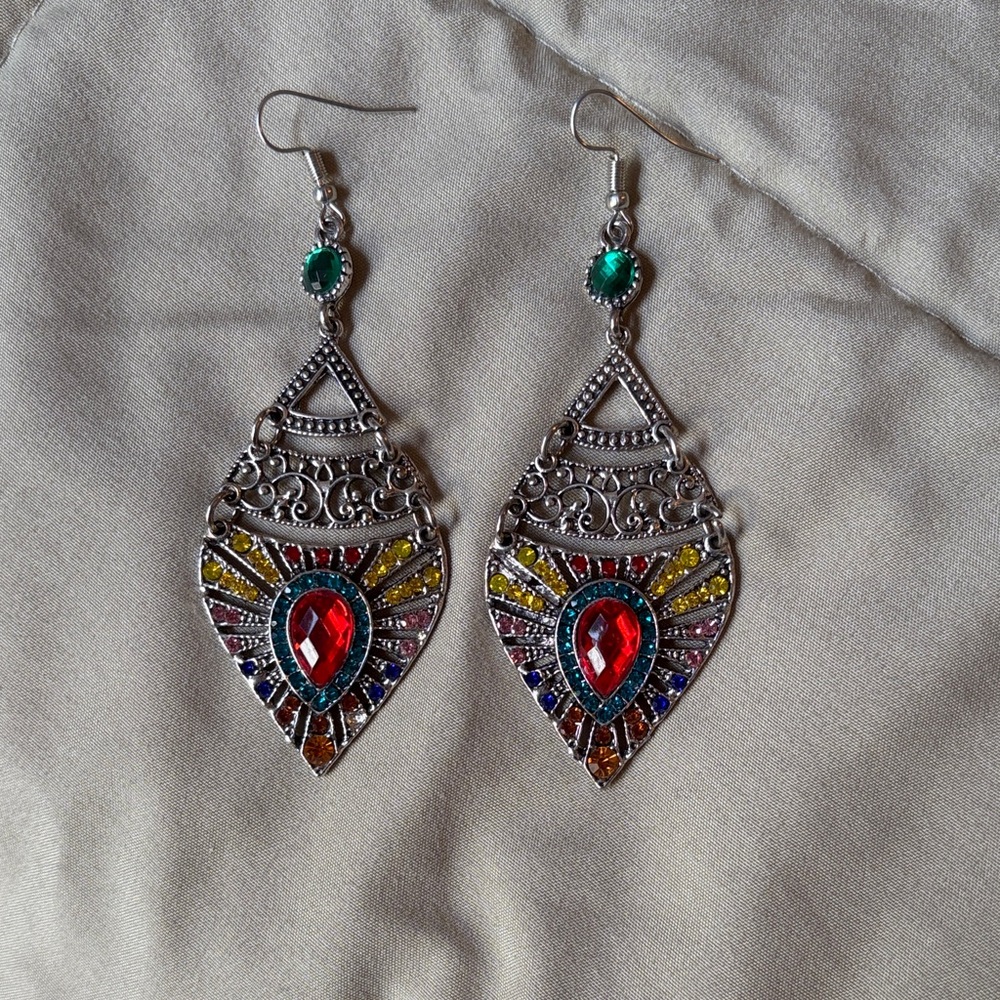 Boho Multicolor Dangle Earrings NWOT